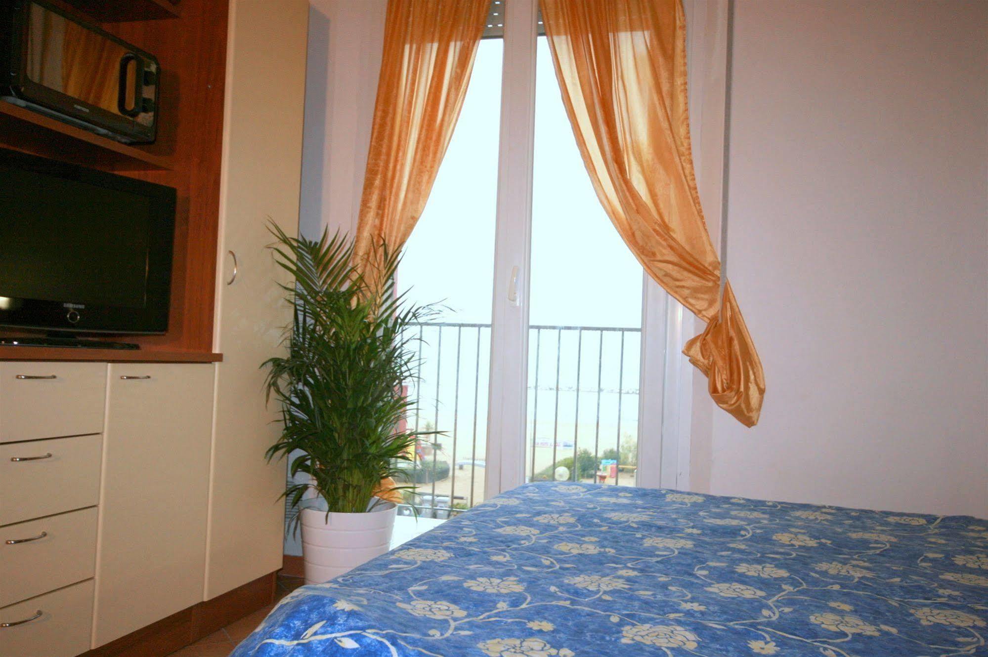 Residence Algarve Rimini Extérieur photo